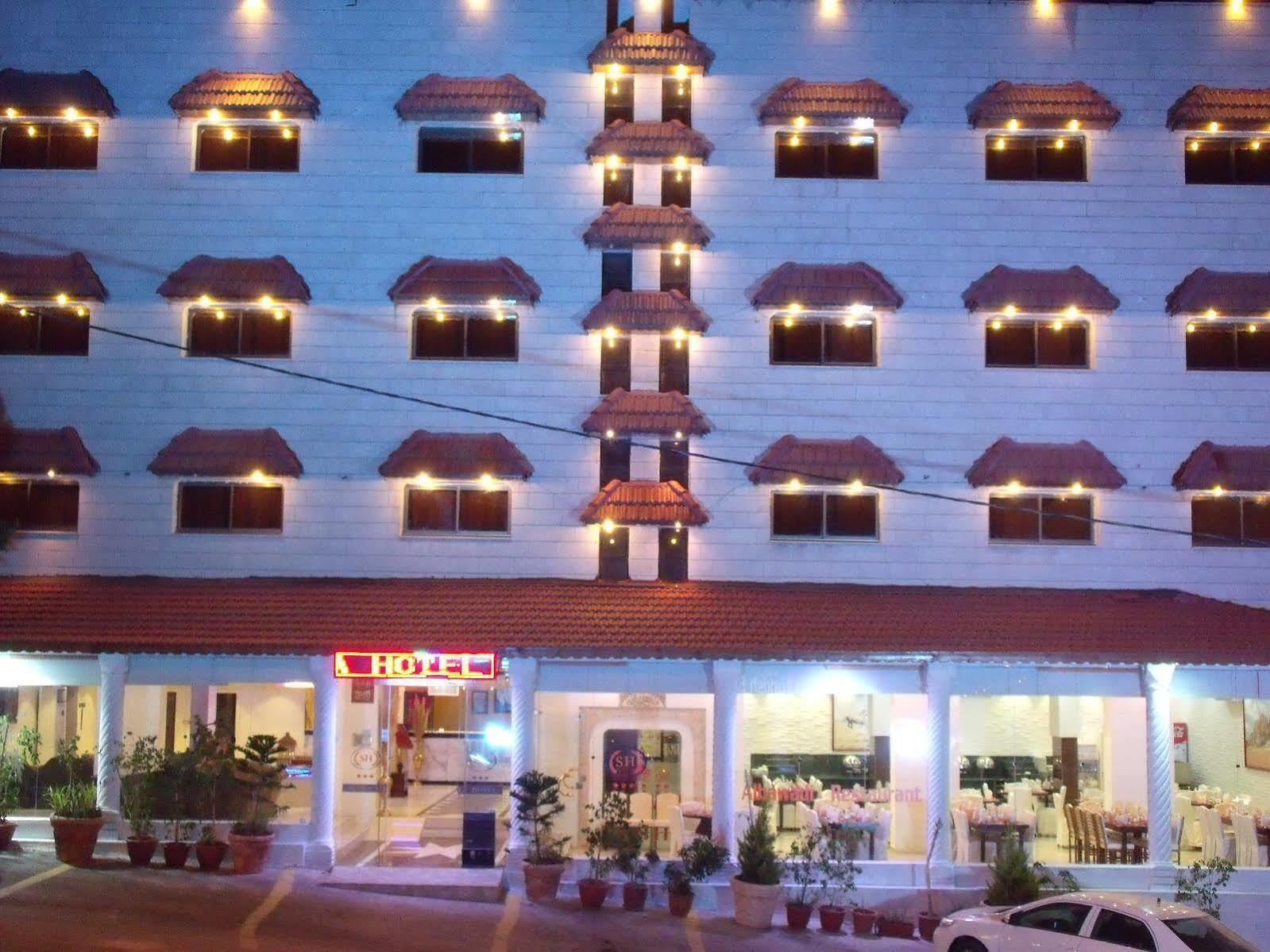 Sella Hotel Wadi Musa Exterior foto